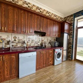 In Baku 100.0 m² apartment is for rent - Image 8