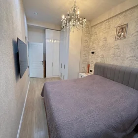 In Baku 65.0 m² apartment is for sale - Image 3