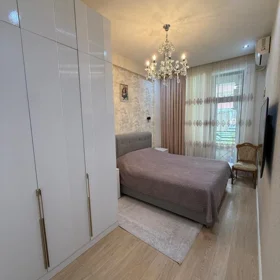 In Baku 65.0 m² apartment is for sale - Image 4