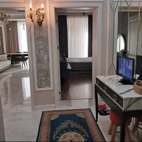 In Baku 61.0 m² apartment is for sale - Image 3