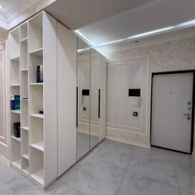 In Baku 100.0 m² apartment is for sale - Image 10