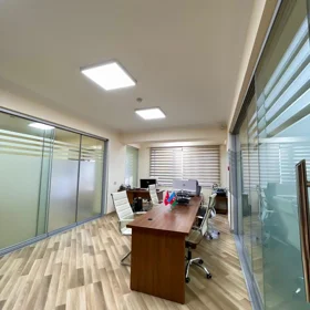 In Baku 450.0 m² office is for rent - Image 2