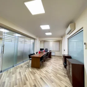 In Baku 450.0 m² office is for rent - Image 4