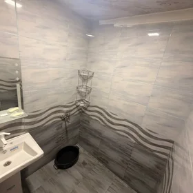 In Baku 65.0 m² apartment is for rent - Image 9