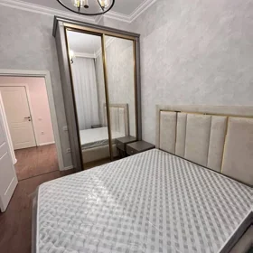 In Baku 70.0 m² apartment is for sale - Image 7