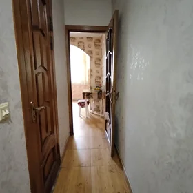In Baku 50.0 m² apartment is for sale - Image 2