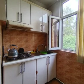 In Baku 50.0 m² apartment is for sale - Image 9