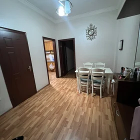 In Baku 70.0 m² apartment is for rent - Image 6