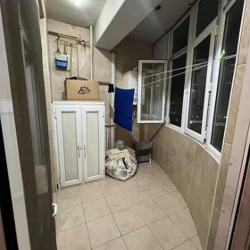 In Baku 70.0 m² apartment is for rent - Image 9