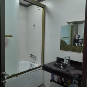 In Baku 102.0 m² apartment is for sale - Image 7