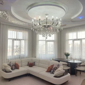 In Baku 170.0 m² apartment is for sale - Image 3