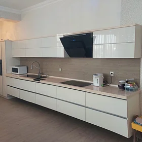 In Baku 170.0 m² apartment is for sale - Image 4