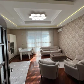 In Baku 110.0 m² apartment is for rent - Image 3