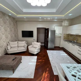 In Baku 110.0 m² apartment is for rent - Image 4