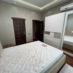 In Baku 110.0 m² apartment is for rent - Image 6