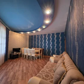 In Baku 160.0 m² apartment is for rent - Image 5