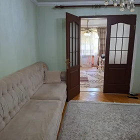 In Baku 75.0 m² apartment is for rent - Image 2