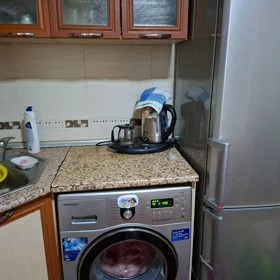 In Baku 75.0 m² apartment is for rent - Image 9