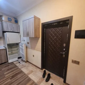 In Baku 80.0 m² apartment is for rent - Image 4