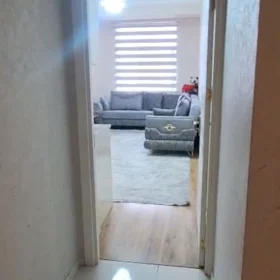 In Khirdalan 62.0 m² apartment is for sale - Image 2