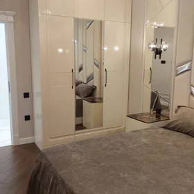 In Baku 72.0 m² apartment is for sale - Image 9