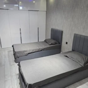 In Baku 140.0 m² apartment is for rent - Image 4