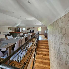 In nan 160.0 m² house with 4.0 rooms is for sale - Image 5