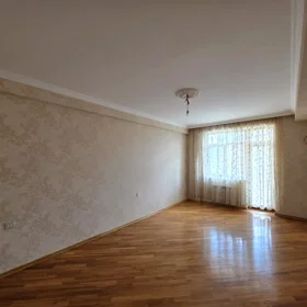In Baku 158.0 m² apartment is for sale - Image 6