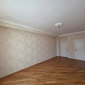 In Baku 158.0 m² apartment is for sale - Image 7
