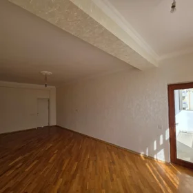 In Baku 158.0 m² apartment is for sale - Image 10