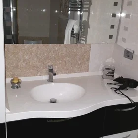 In Baku 110.0 m² apartment is for rent - Image 2