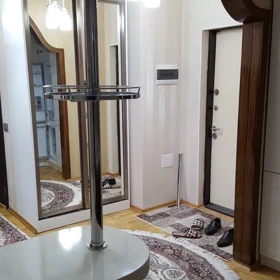 In Baku 110.0 m² apartment is for rent - Image 9