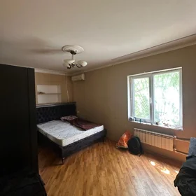 In Baku 100.0 m² apartment is for rent - Image 2