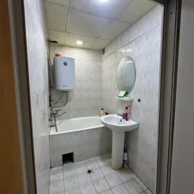 In Baku 100.0 m² apartment is for rent - Image 6