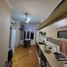 In Baku 80.0 m² apartment is for rent - Image 9