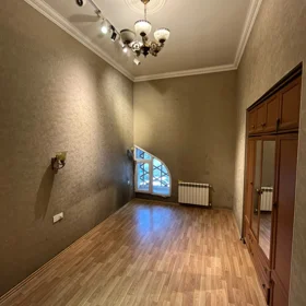 In Baku 60.0 m² apartment is for rent - Image 3
