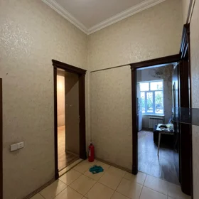In Baku 60.0 m² apartment is for rent - Image 6
