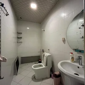 In Baku 60.0 m² apartment is for rent - Image 9
