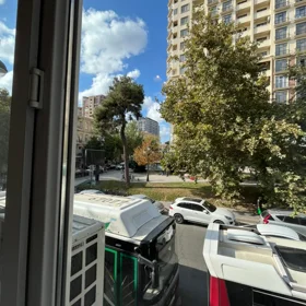 In Baku 60.0 m² apartment is for rent - Image 10