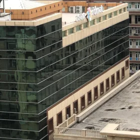 In Baku 130.0 m² apartment is for rent - Image 2