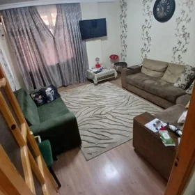 In Khirdalan 70.0 m² apartment is for sale - Image 3