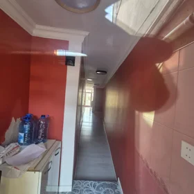 In Baku 100.0 m² house with 3.0 rooms is for sale - Image 4