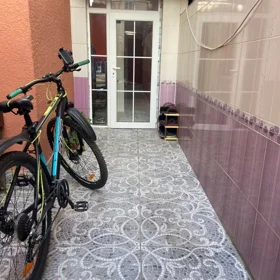 In Baku 100.0 m² house with 3.0 rooms is for sale - Image 7