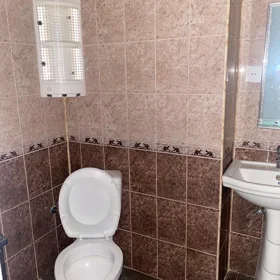In Baku 70.0 m² apartment is for rent - Image 10