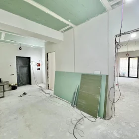 In Baku 170.0 m² apartment is for sale - Image 8