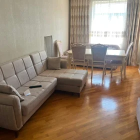 In Baku 95.0 m² apartment is for rent - Image 5