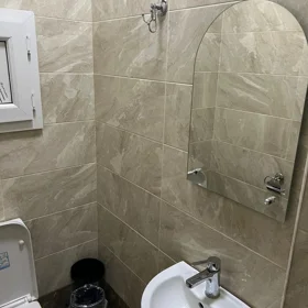 In Baku 95.0 m² apartment is for rent - Image 6