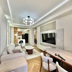 In Baku 69.0 m² apartment is for sale - Image 3