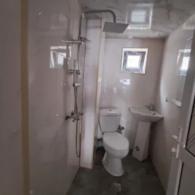In Baku 45.0 m² house with 2.0 rooms is for sale - Image 9