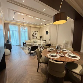 In Səbail rayonu 200.0 m² apartment is for sale - Image 4